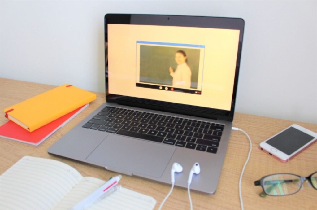 中学受験向けオンライン塾を選ぶときのポイント